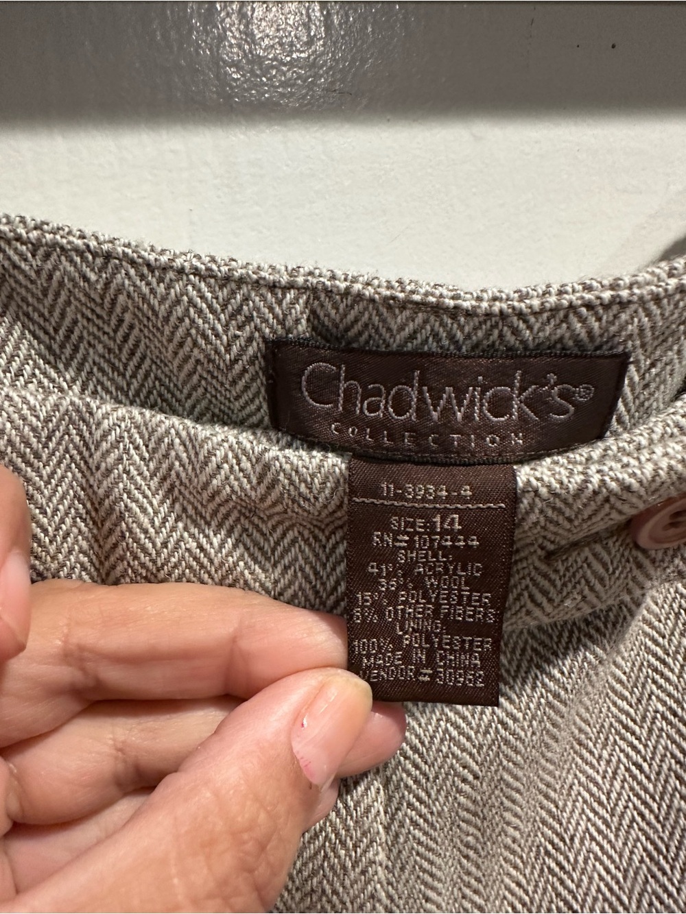Chadwicks Beige Herringbone Bermuda Shorts - Picture 3 of 7